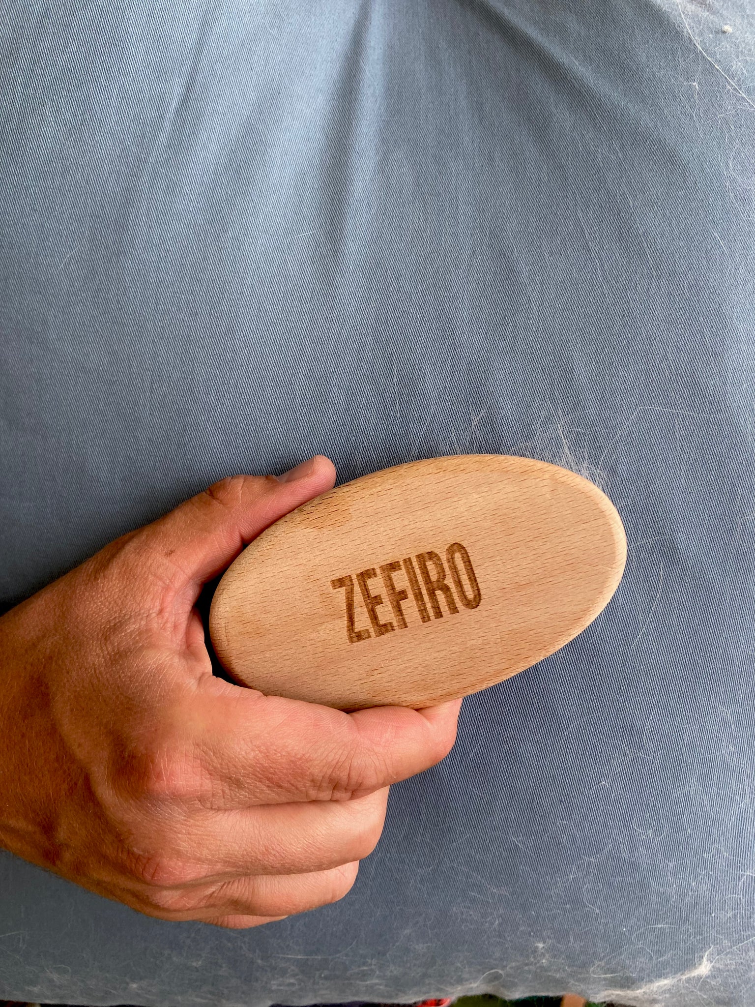 Reusable Lint Remover - Image 4