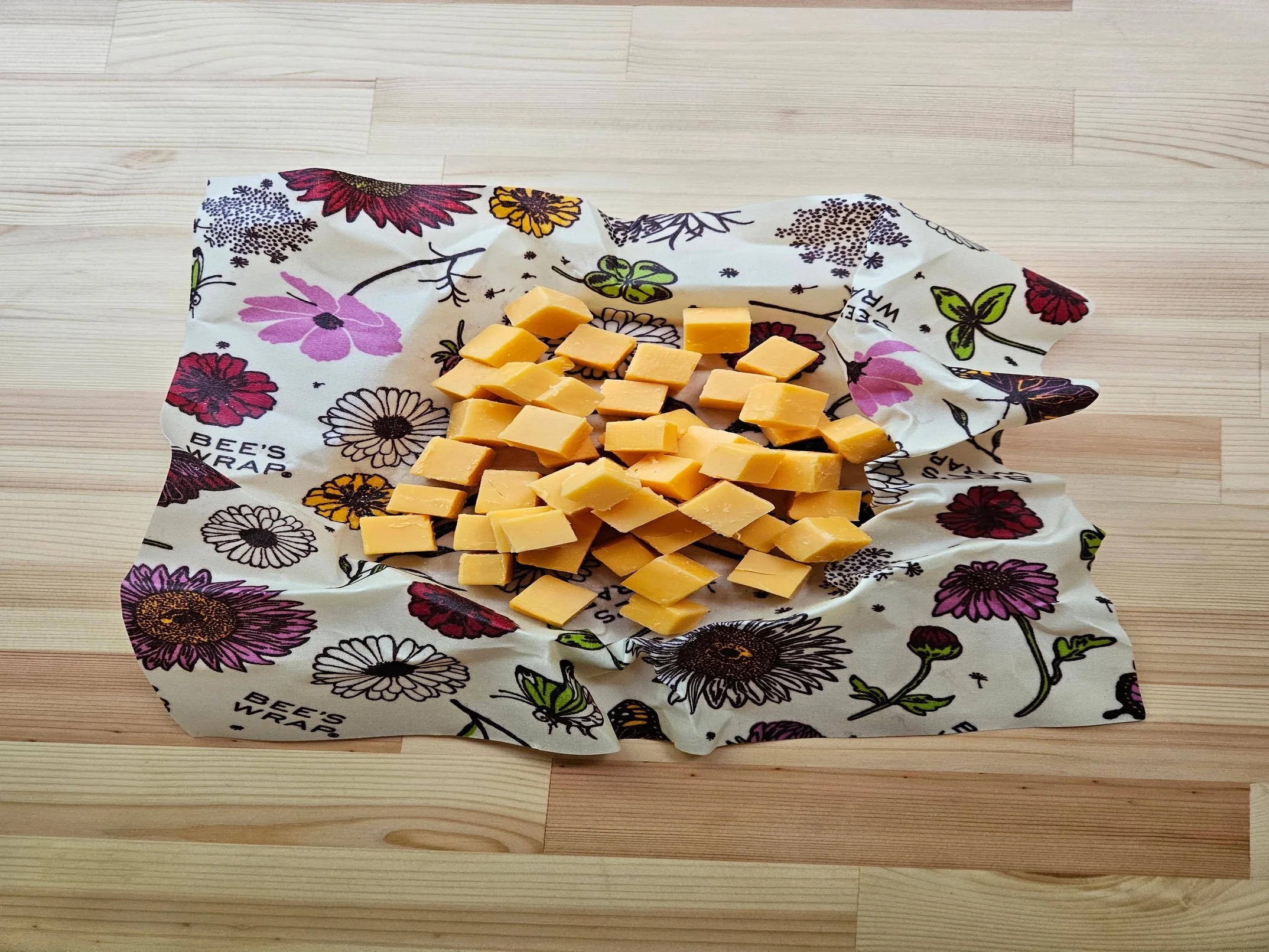 Beeswax Large Wrap (Vegan Wax) - Meadow Magic - Image 5