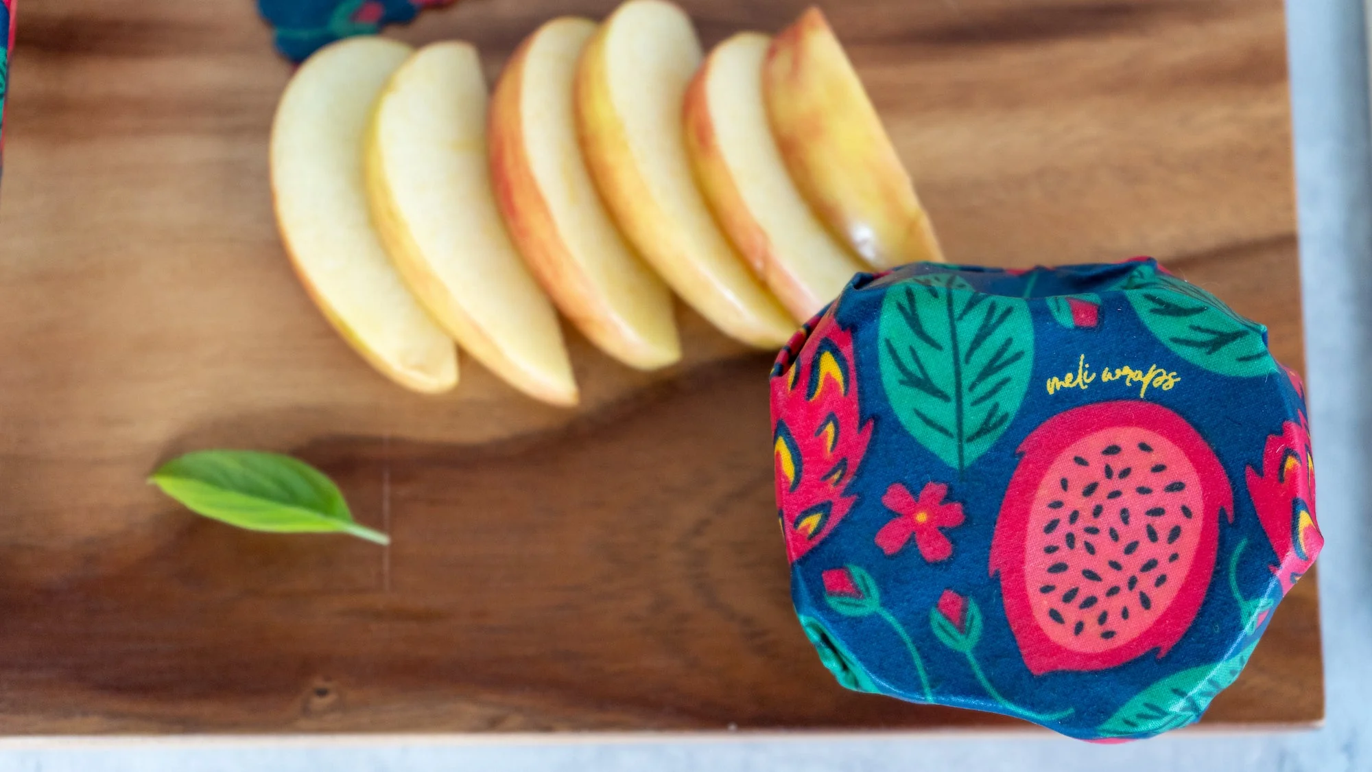Meli Wraps Beeswax Food Wrap Roll - Dragonfruit - Image 9