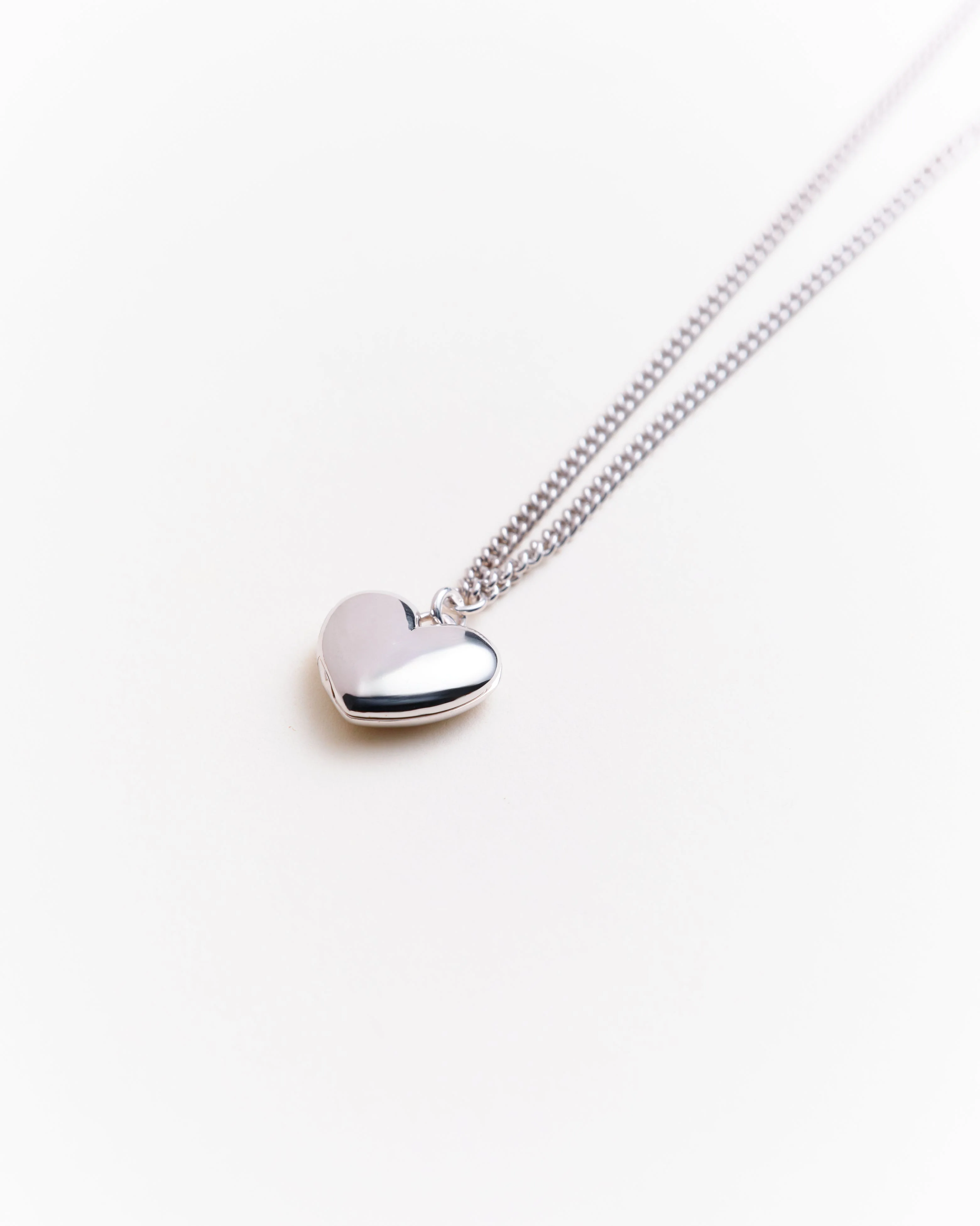 Bowie Heart Locket - Image 5