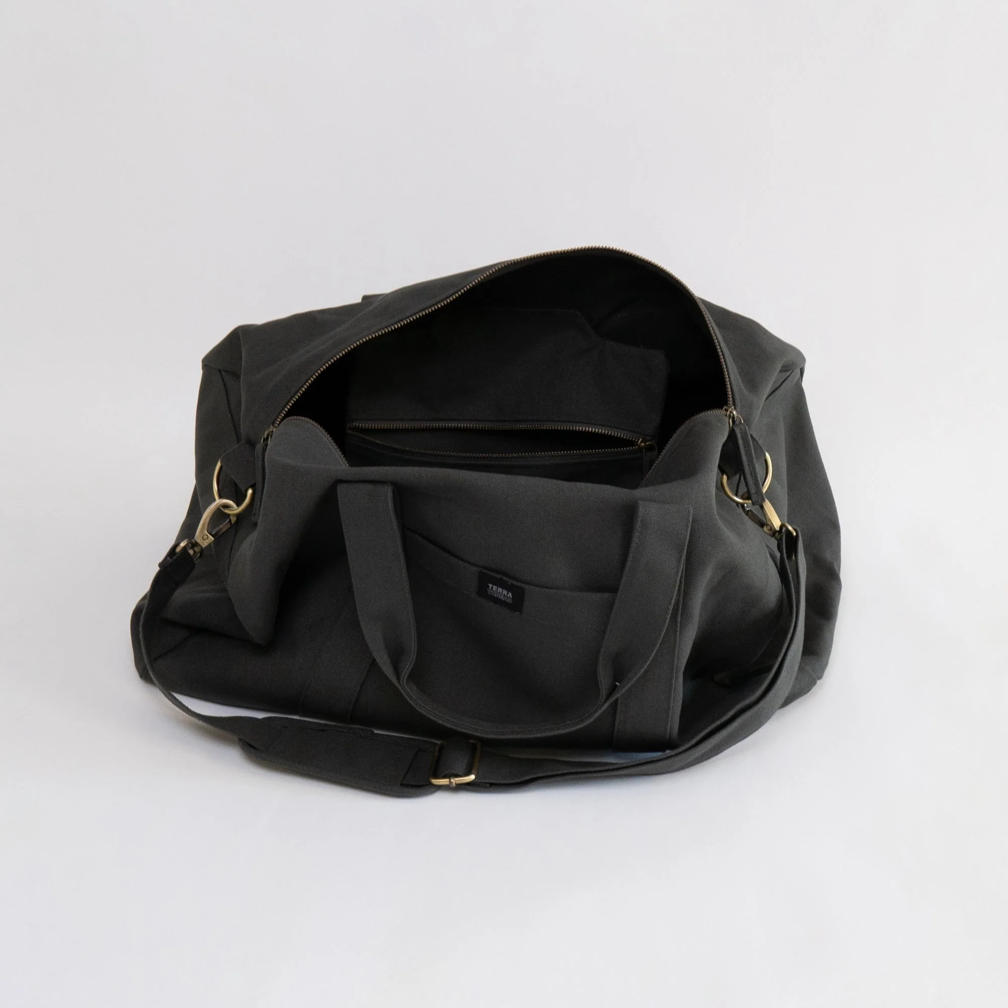 Bumi Eco Duffel Bag (8 Color Options) - Image 36