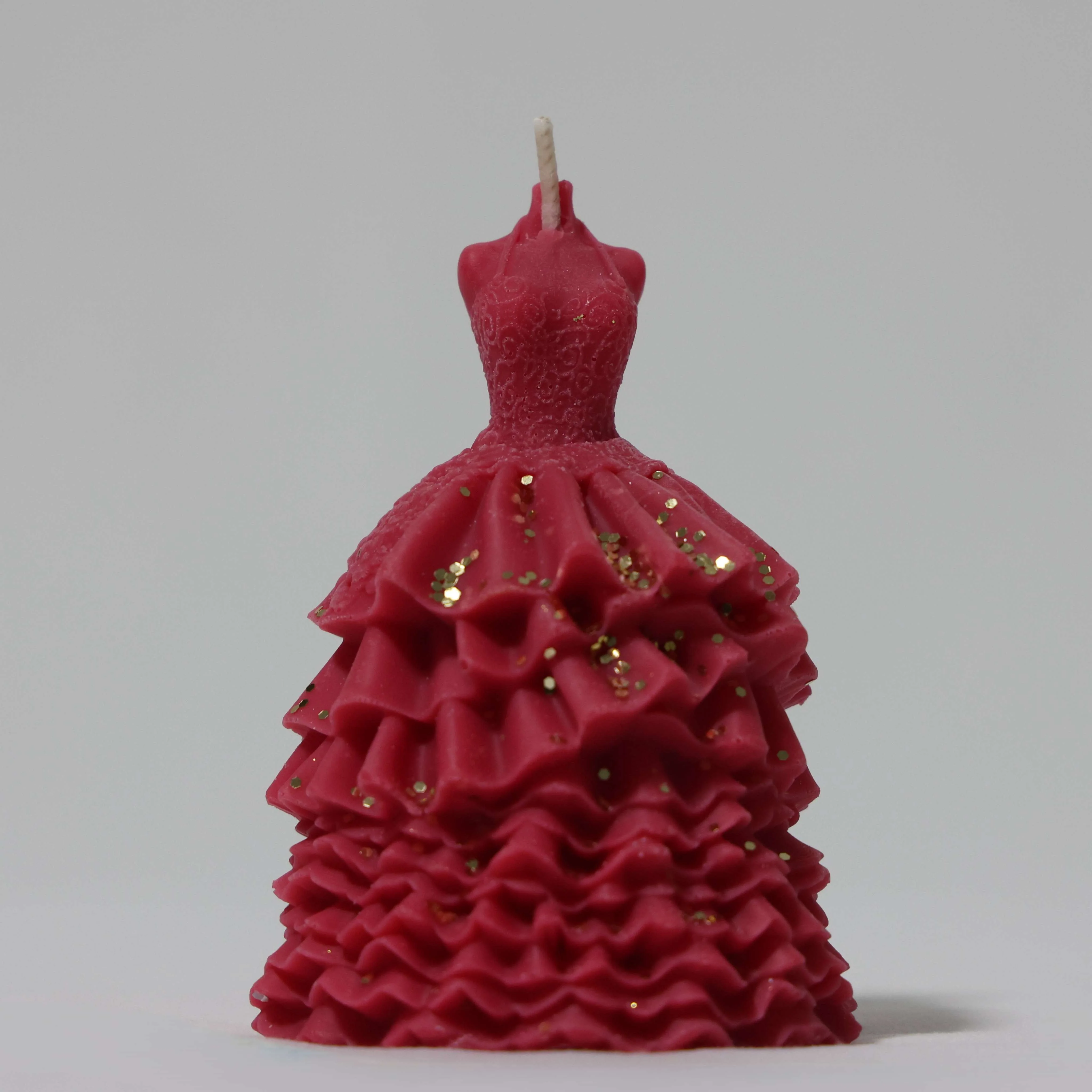 Coconut Soy Wax Glamour Gown Candle - Medium - Image 3