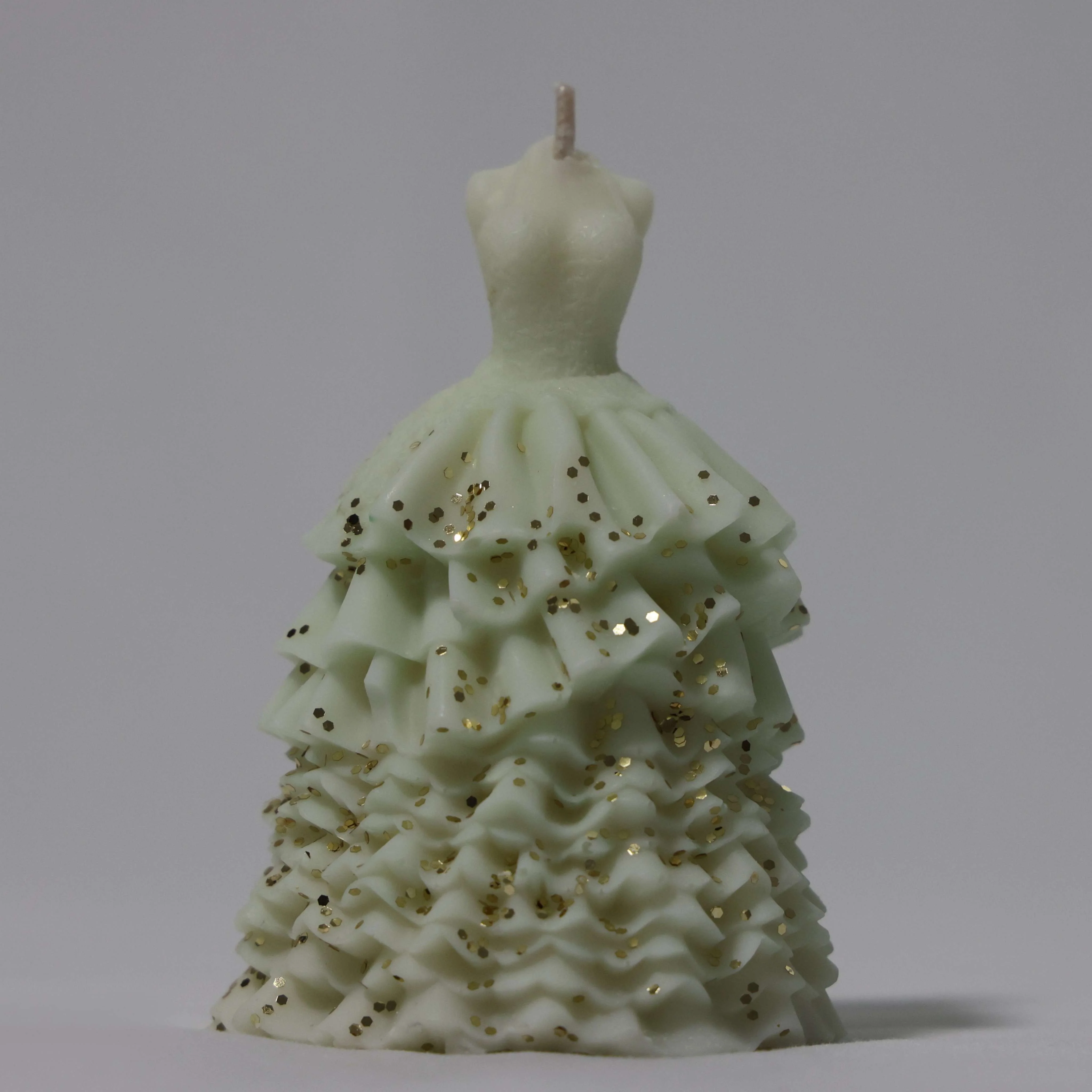 Coconut Soy Wax Glamour Gown Candle - Medium - Image 5