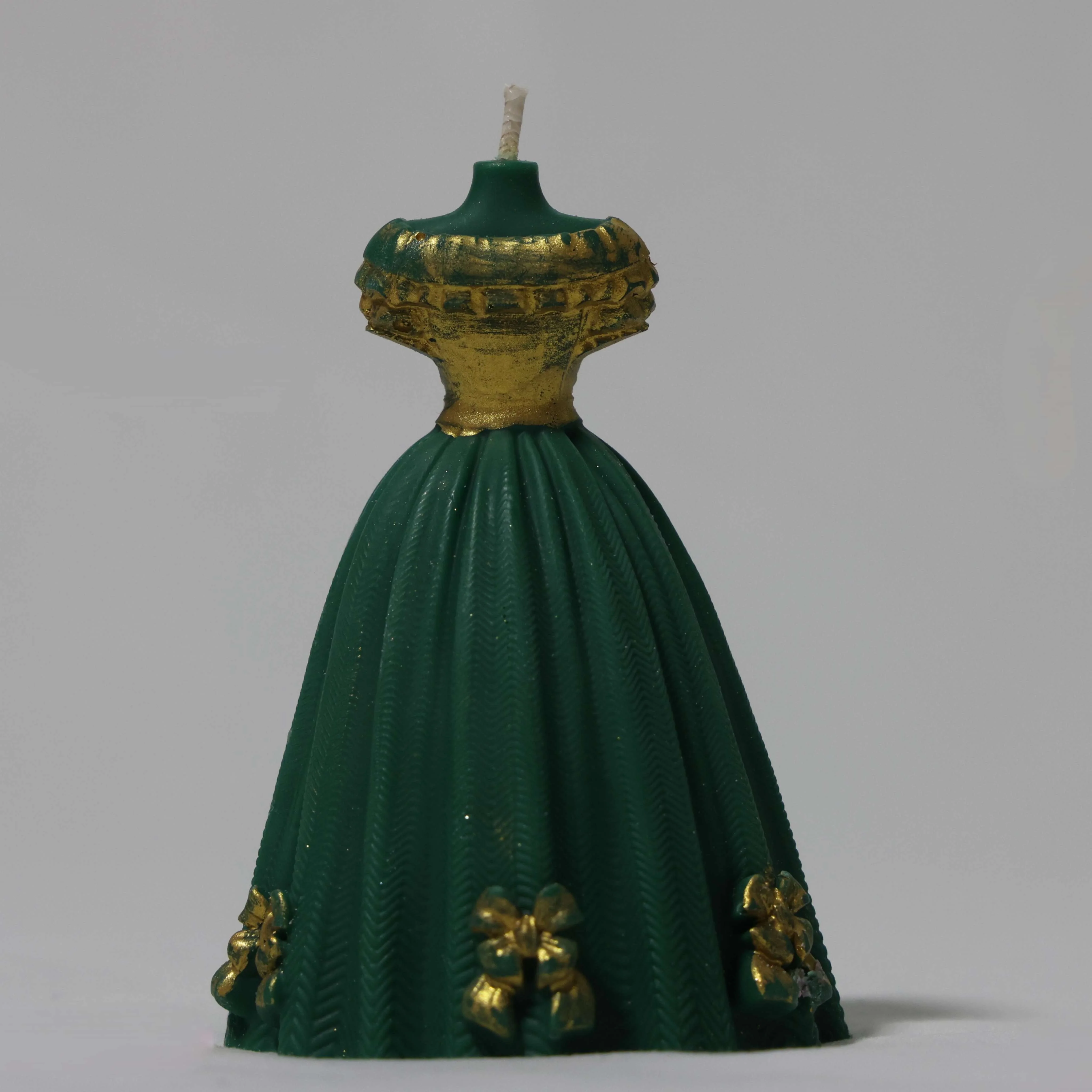 Coconut Soy Wax Queen Gown Candle - Large - Image 4