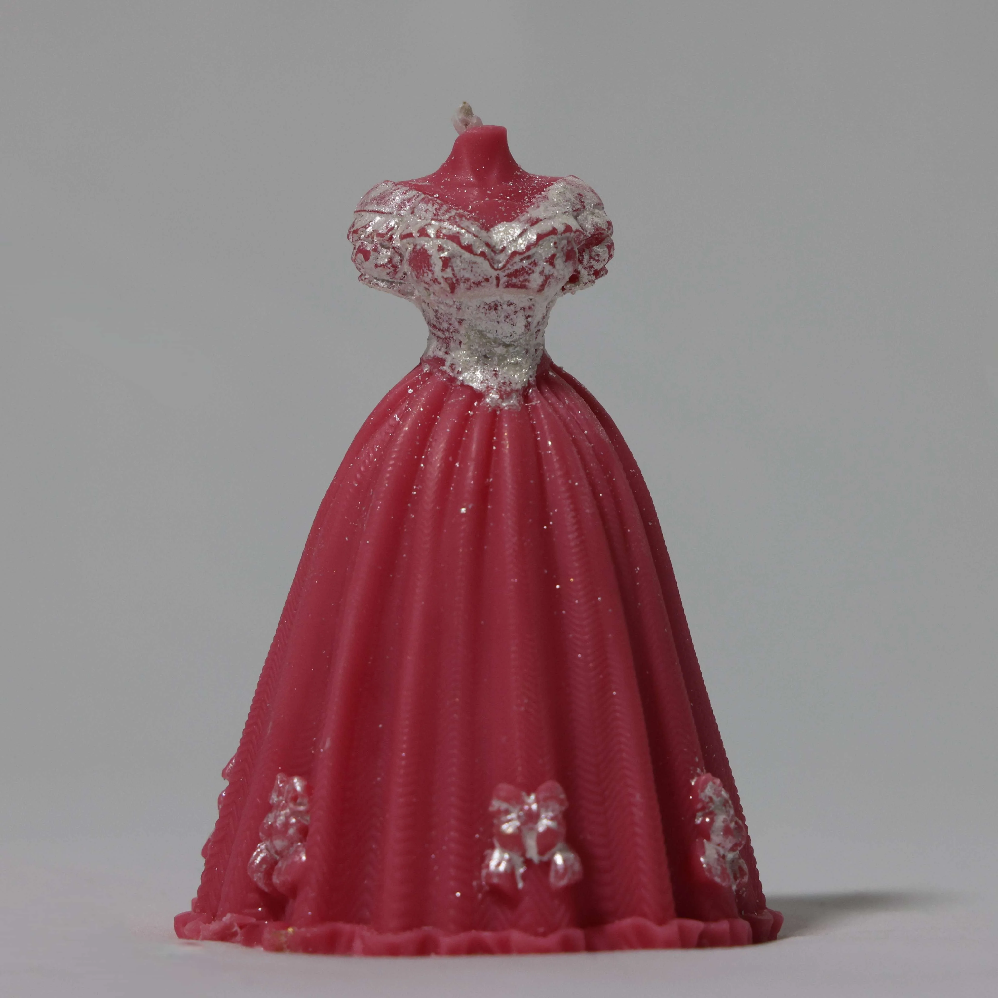 Coconut Soy Wax Queen Gown Candle - Large - Image 5