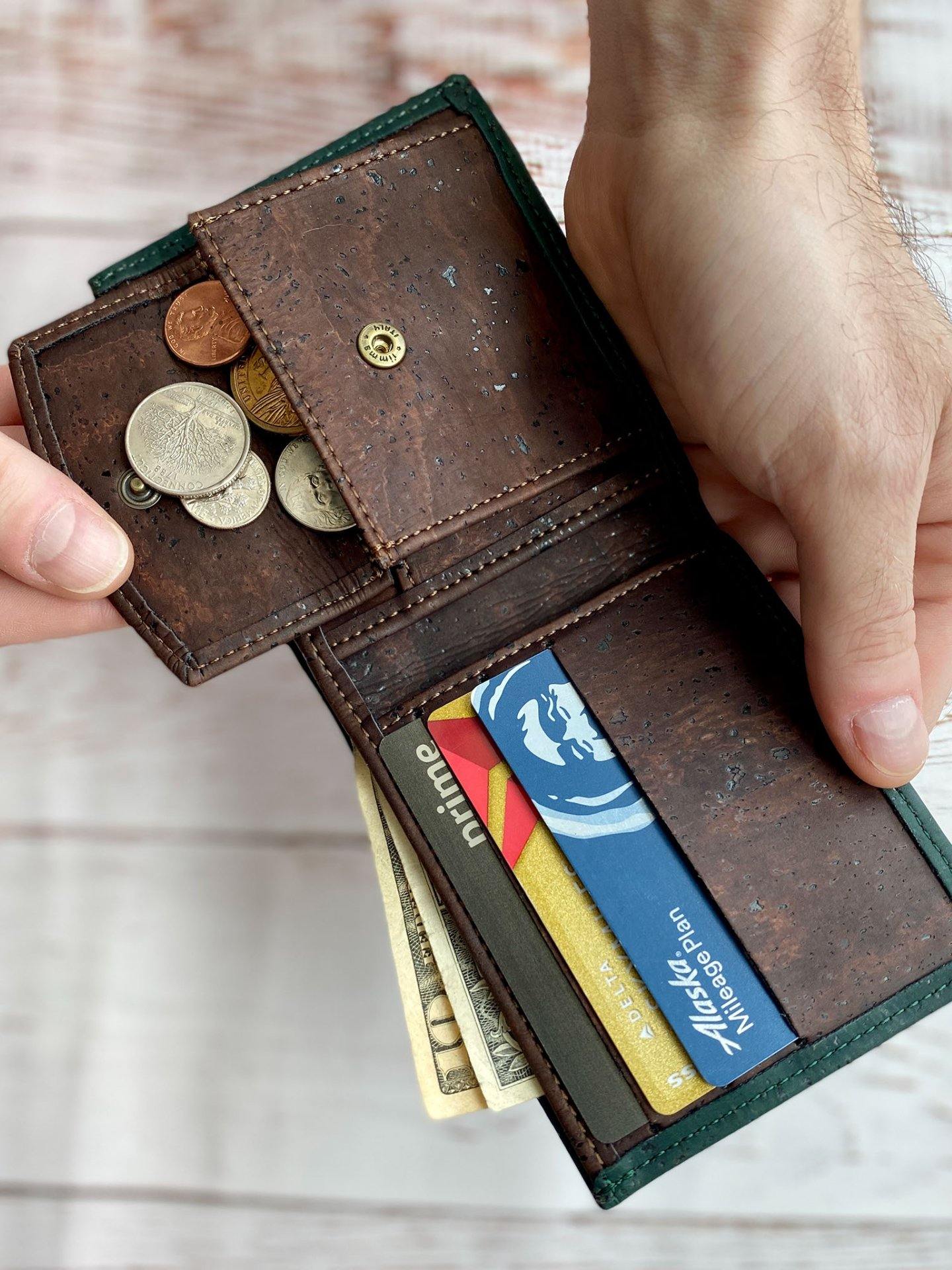 Gentleman's Wallet with Coin Pocket - Image 3