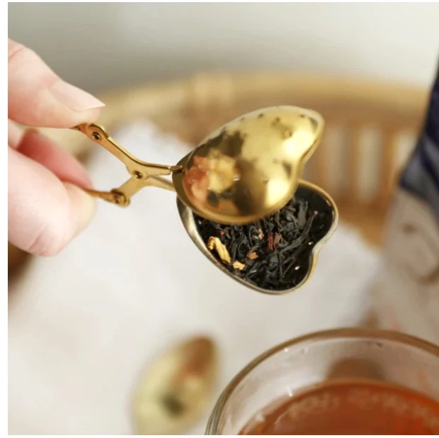 Gold Heart-Shaped Loose Leaf Tea Infuser with Long Handle - Image 8