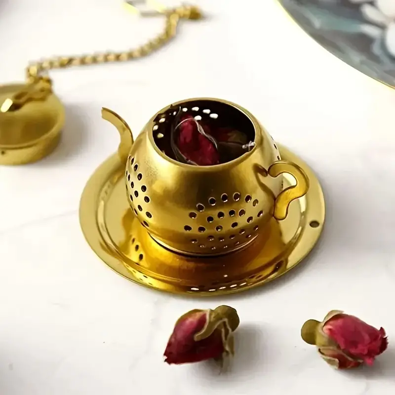 Golden Teapot Shaped Tea Infuser - Image 4