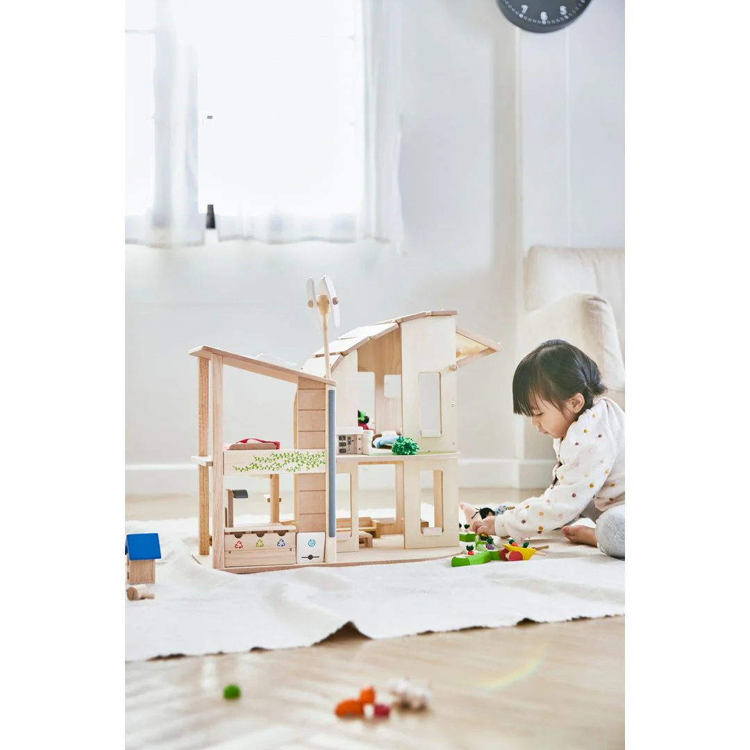 Green Dollhouse - Image 5
