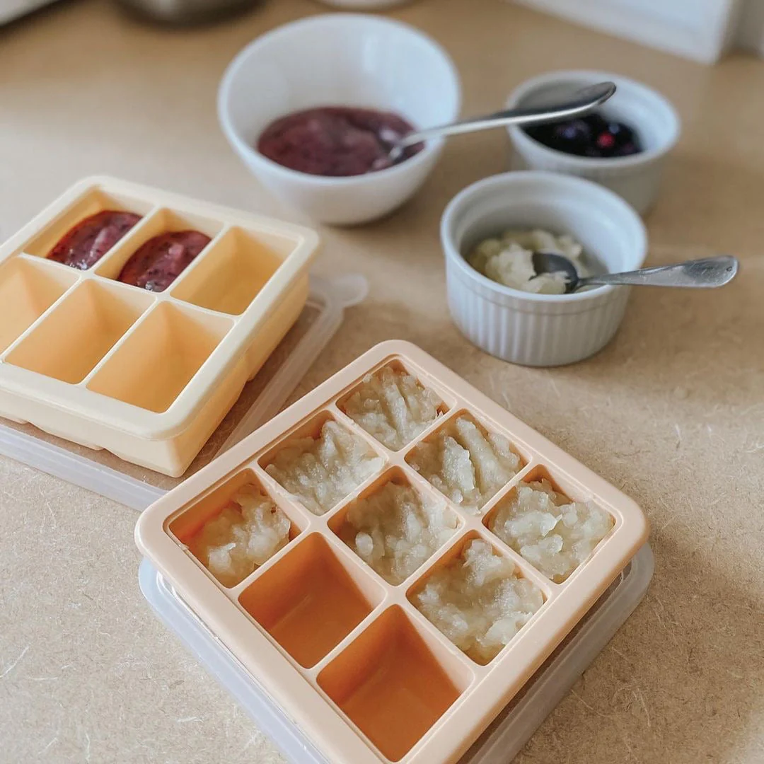 Haakaa Baby Food and Breast Milk Freezer Tray (5 color options) - Image 6