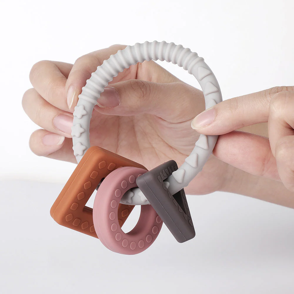 Haakaa Silicone Teething Ring - Image 2