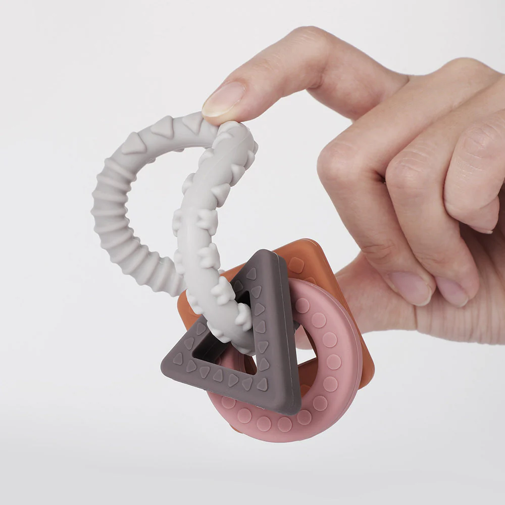 Haakaa Silicone Teething Ring - Image 3