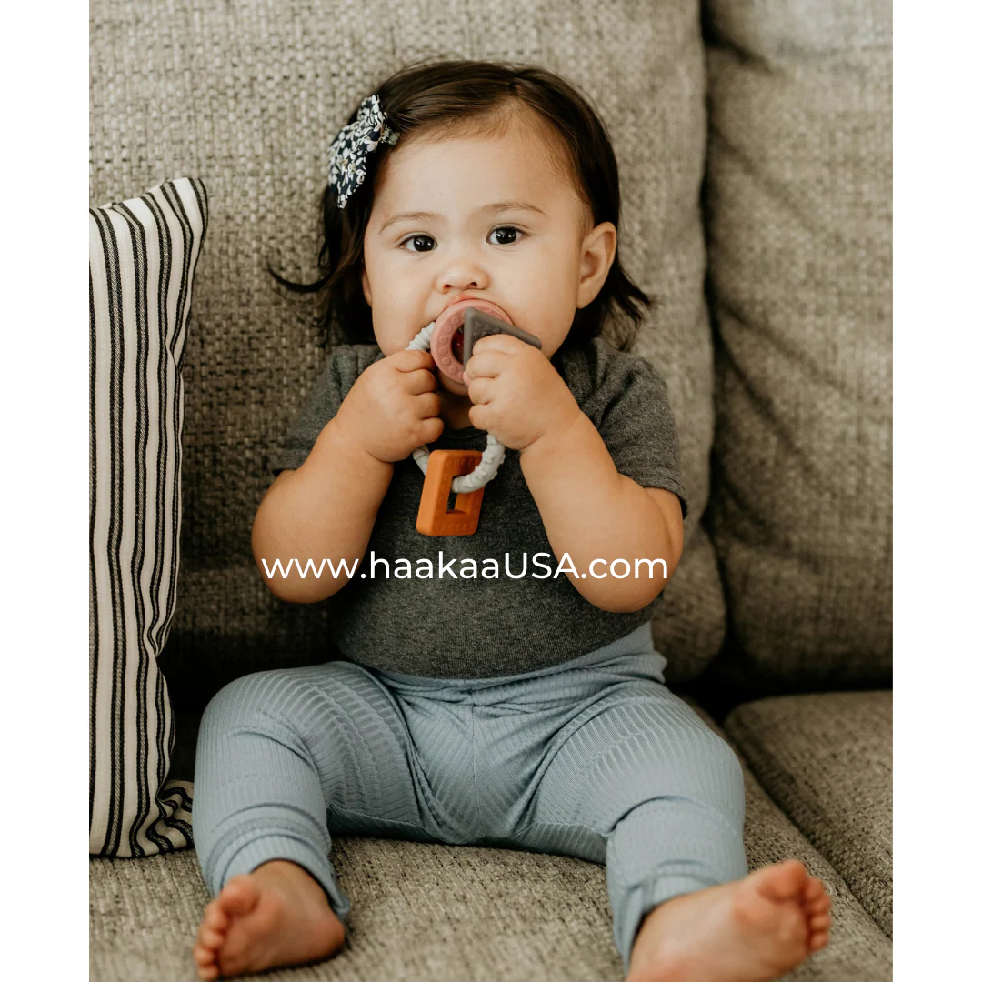 Haakaa Silicone Teething Ring - Image 6