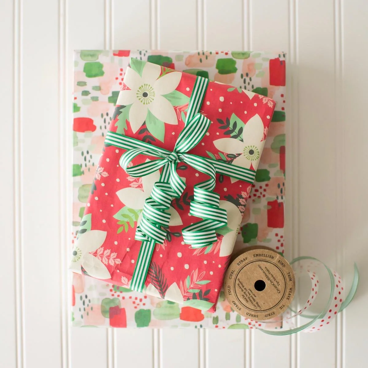 Poinsettia Eco Gift Wrap (Double Sided) - Image 3