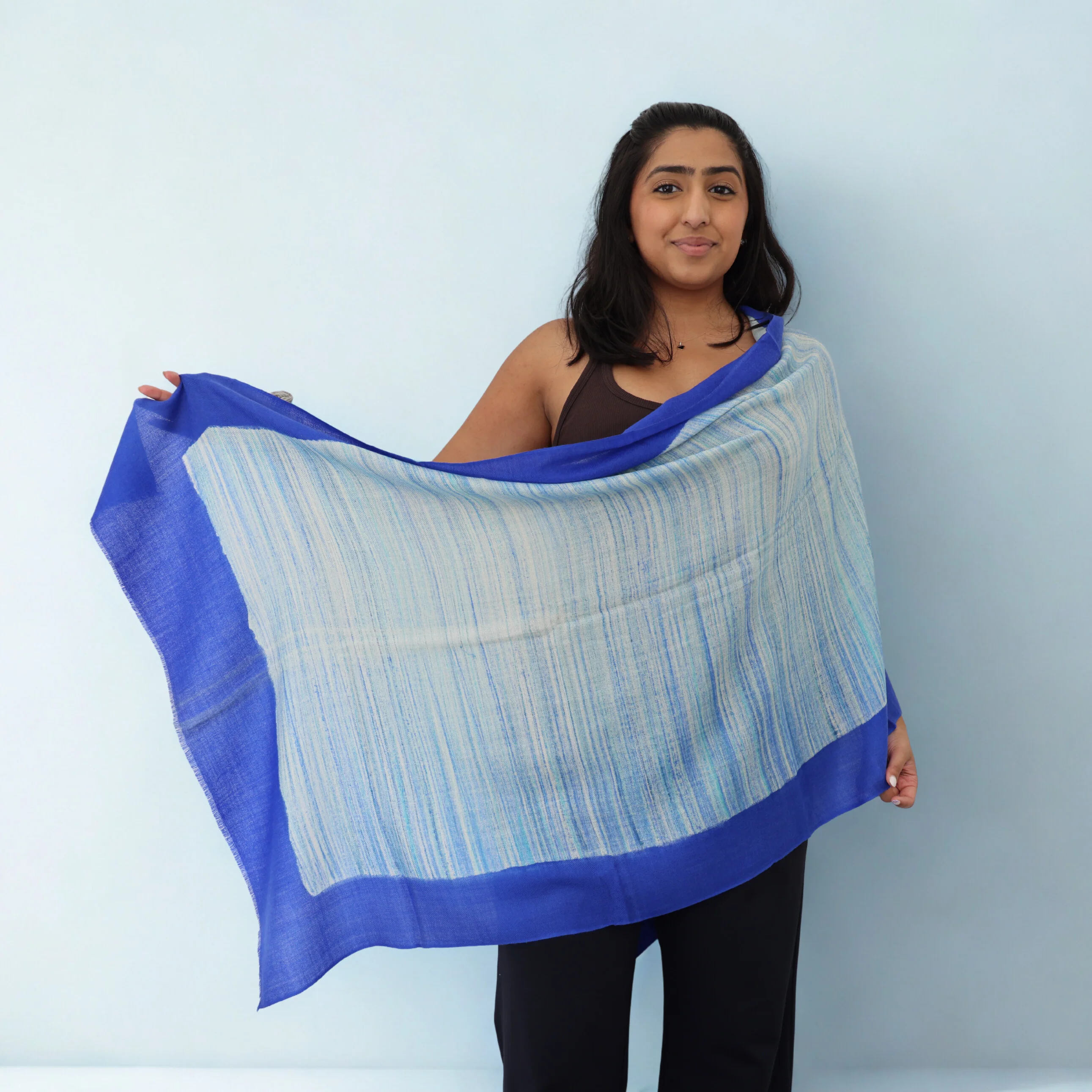 Pure Cashmere Scarf - Frame - Image 4