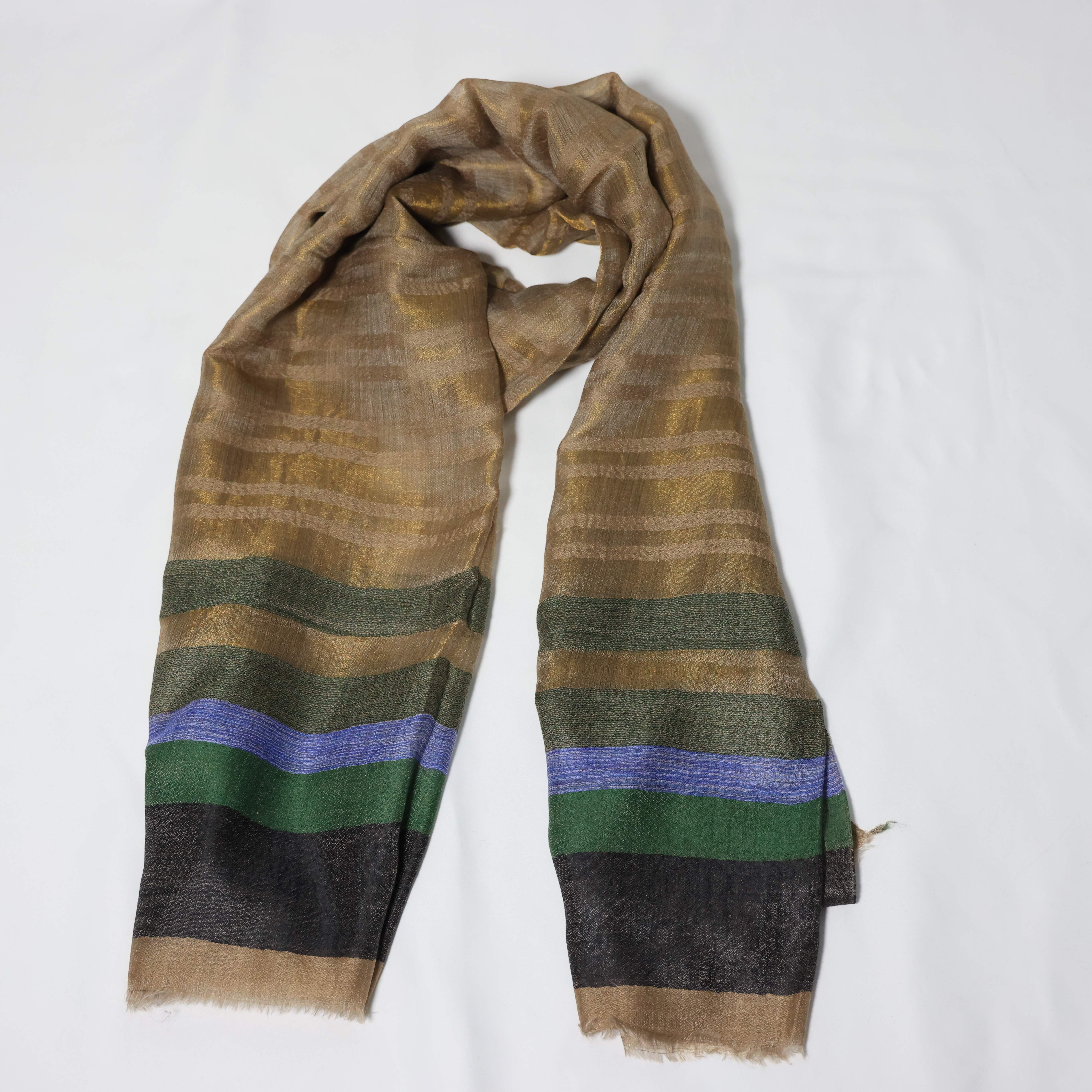 Pure Cashmere Scarf - Luster - Image 3