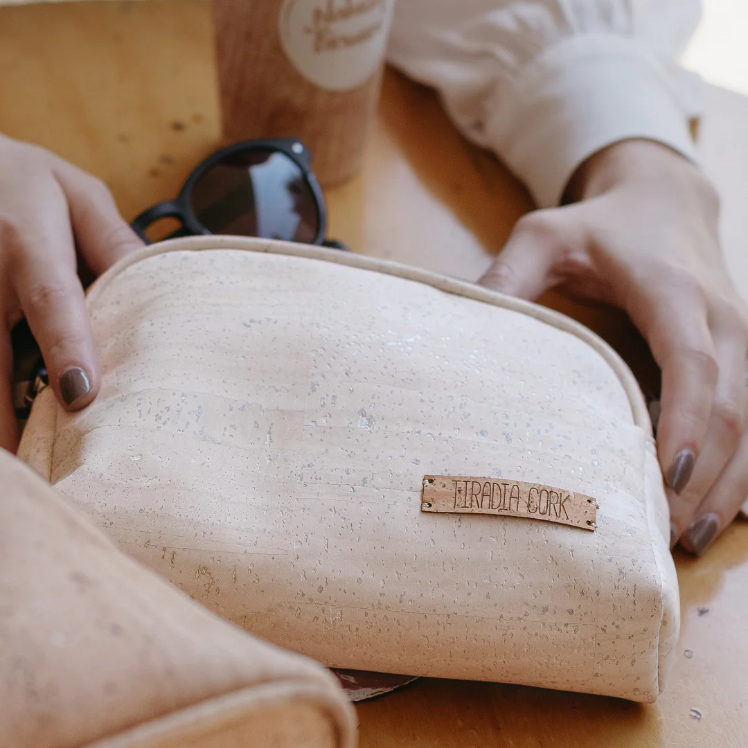 Sidekick Pouch Bag - Image 7