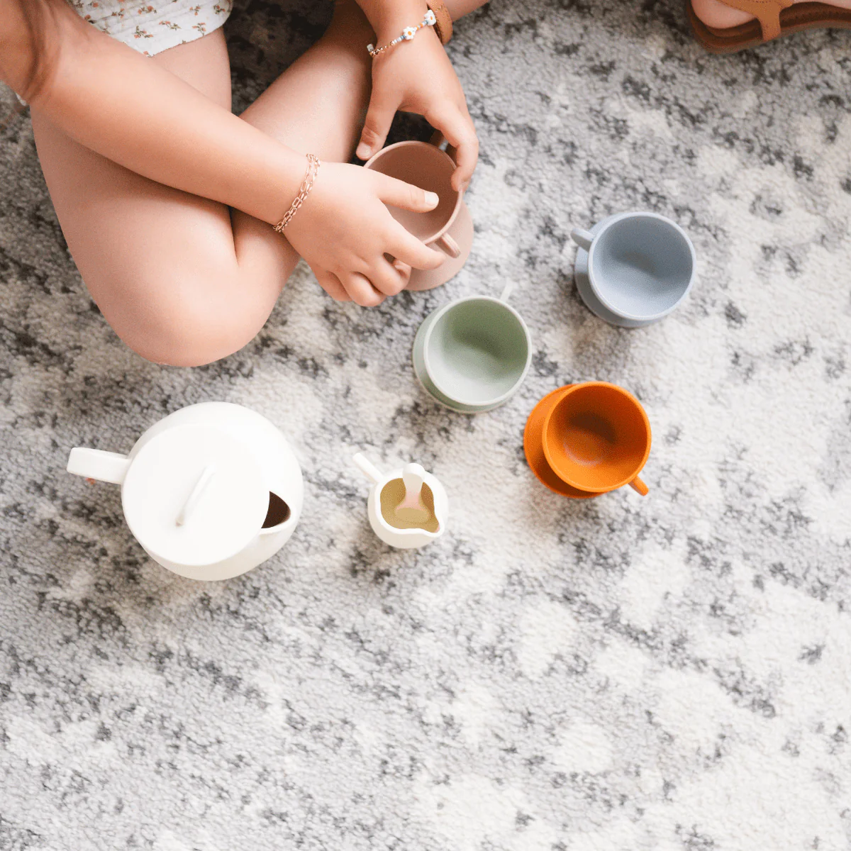 Silicone Tea Set - Image 6