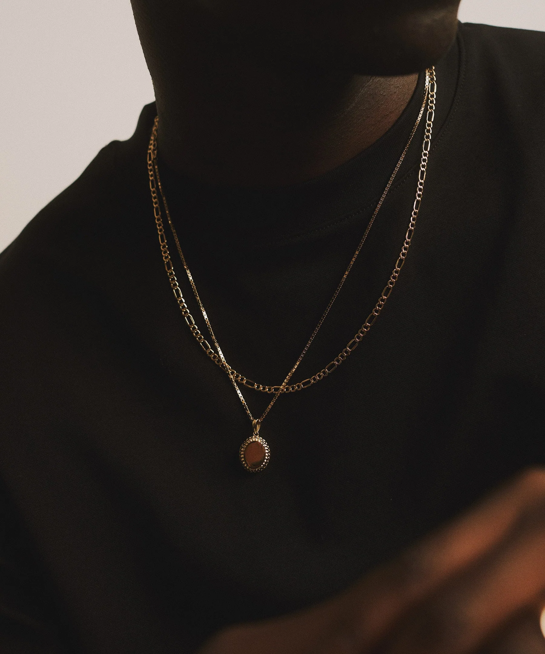 Sutton Oval Locket - Image 3