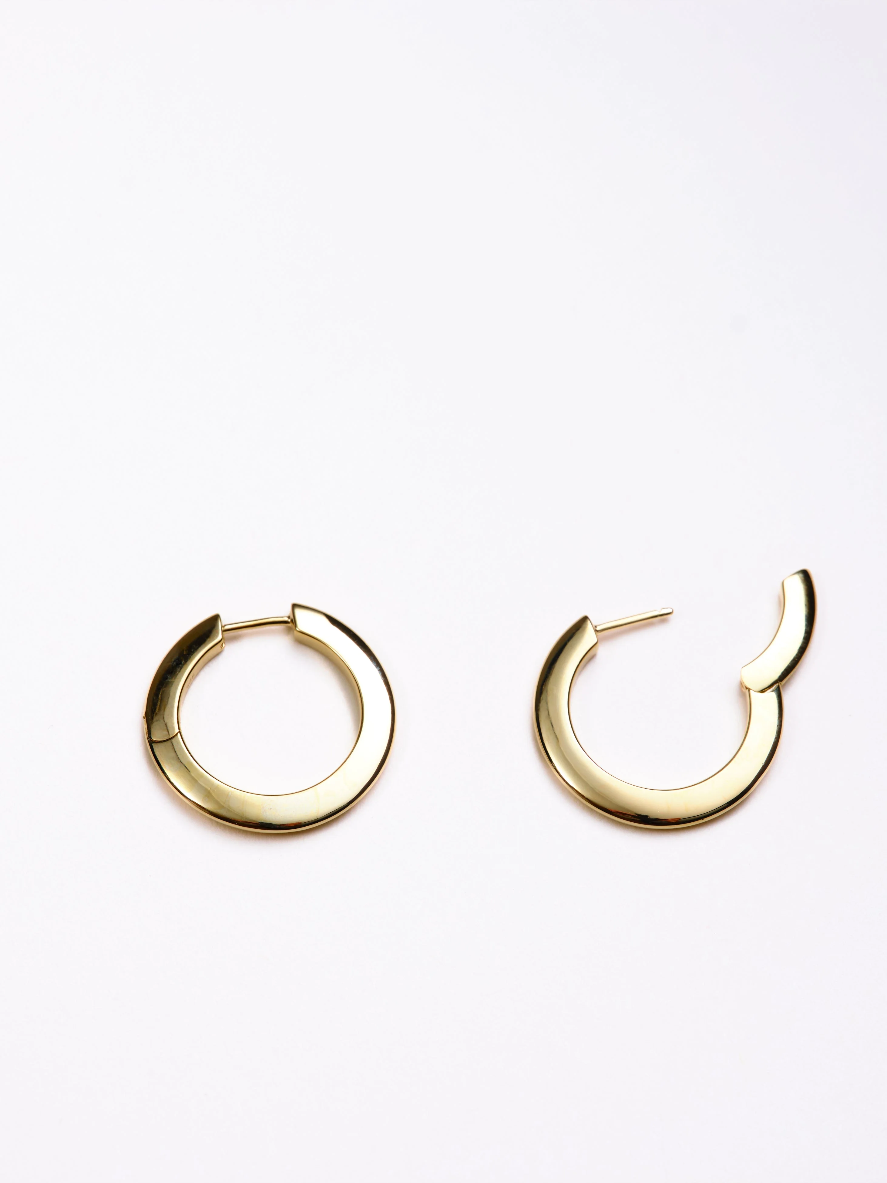 Talia Medium Hoop Earrings - Image 4