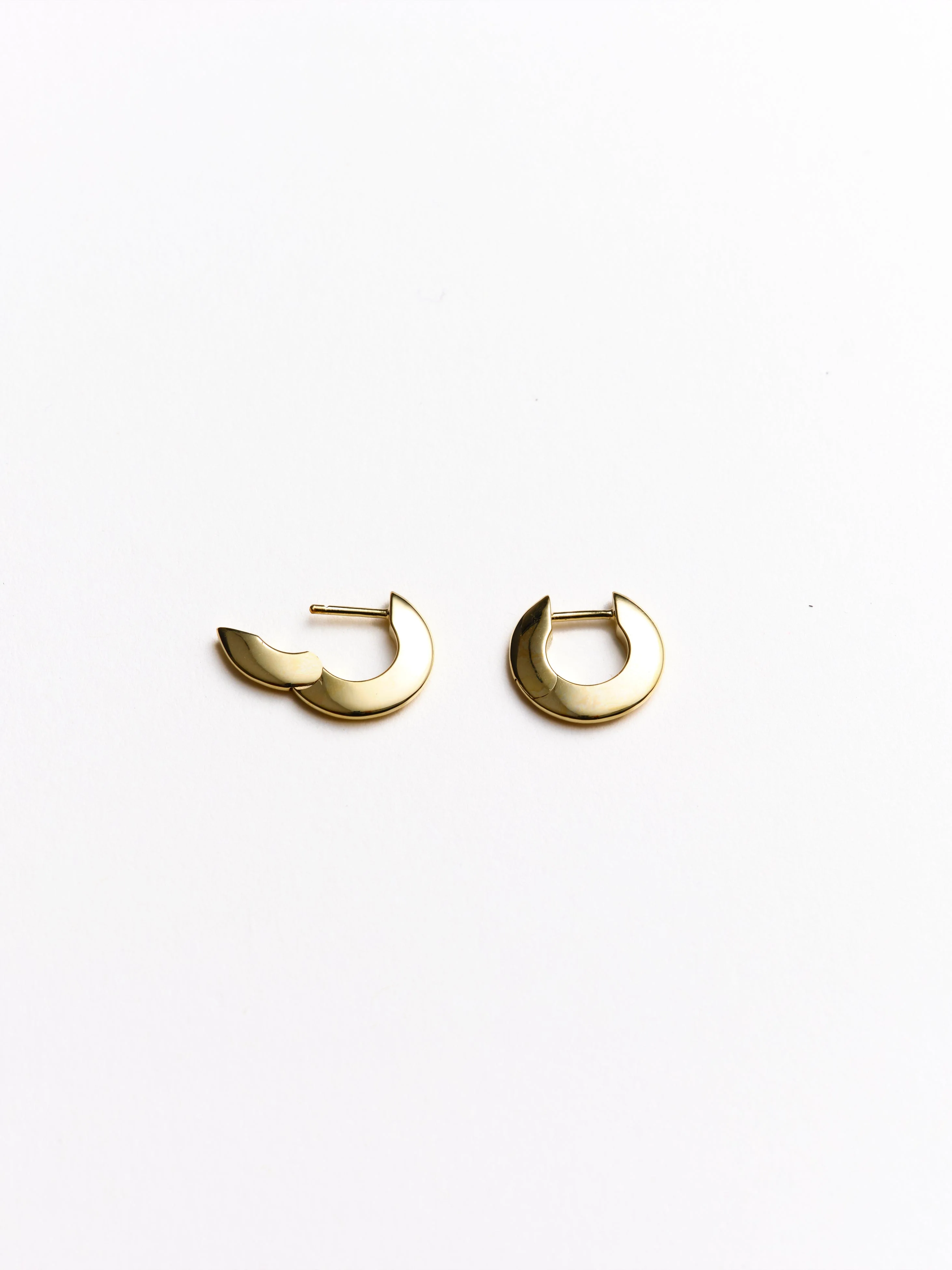 Talia Small Hoop Earrings - Image 4