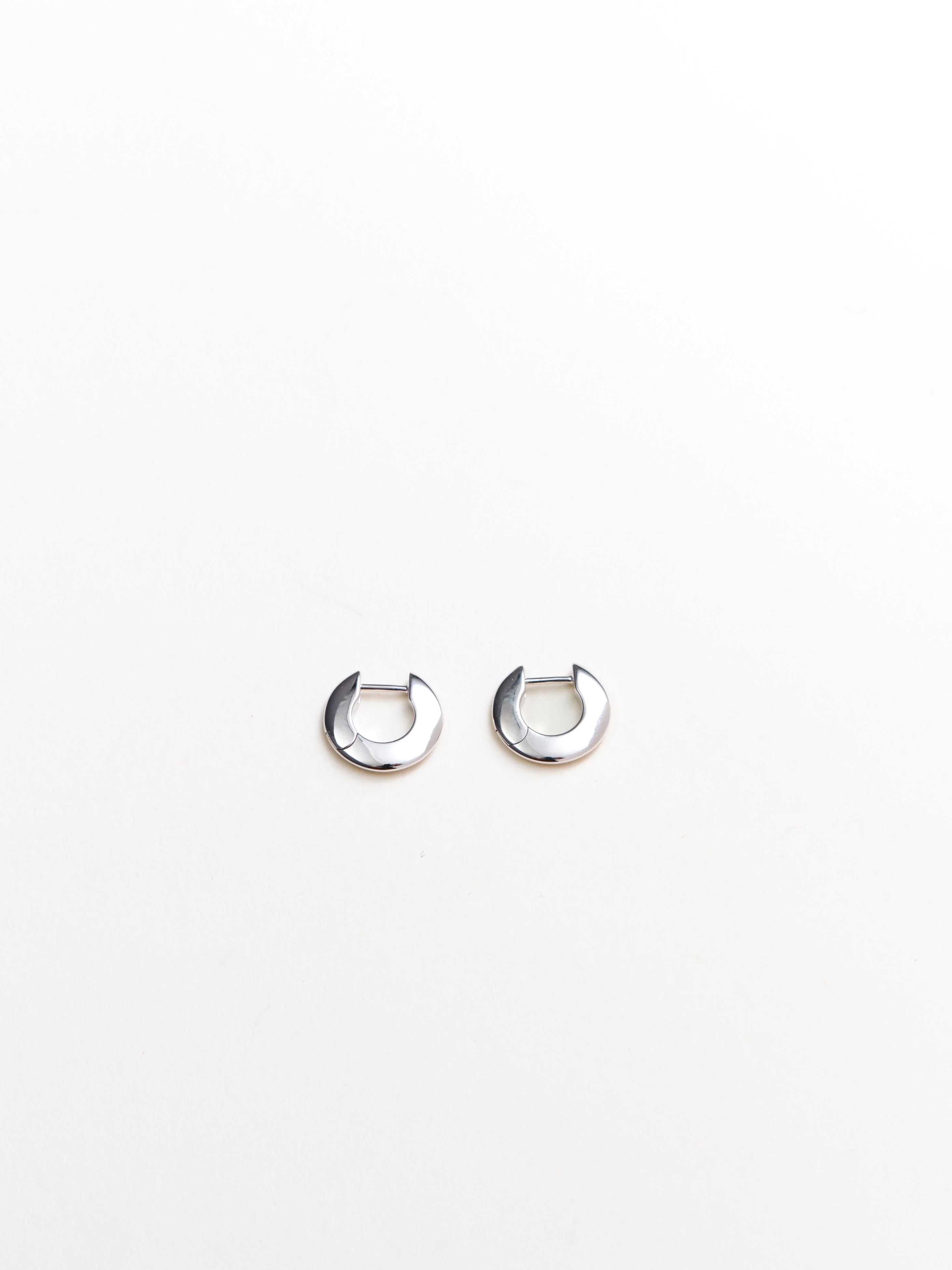 Talia Small Hoop Earrings - Image 5