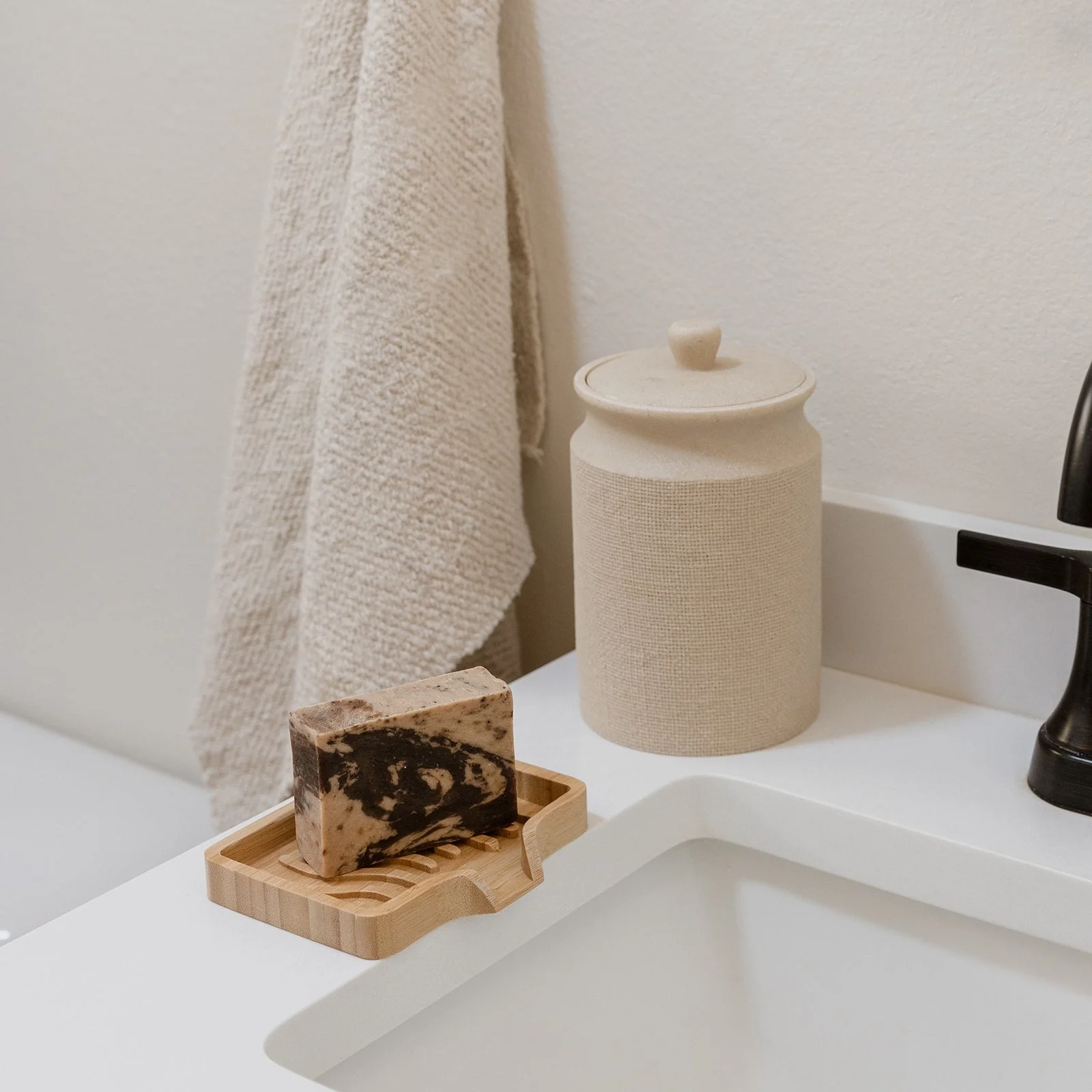 The Narrows - Bamboo Self Draining Soap Dish - Image 4